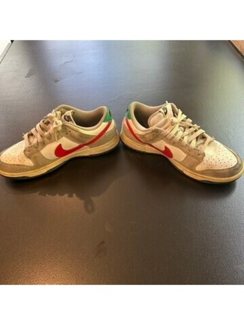 Vintage y2k  sb dunks designer Iron oreNike low-top sneakers cream red and green